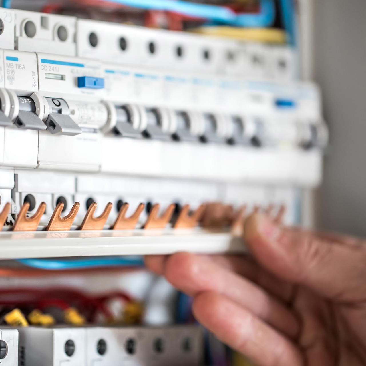 Impianti elettrici e infrastrutture tecnologiche Elettro GS Service