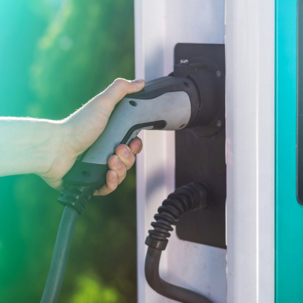 Installazione stazioni di ricarica per veicoli elettrici