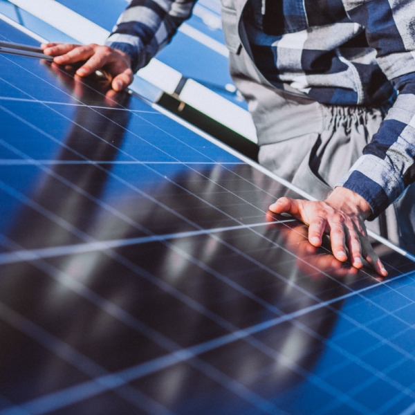 Fotovoltaico e mobilità elettrica sul Lago di Garda
